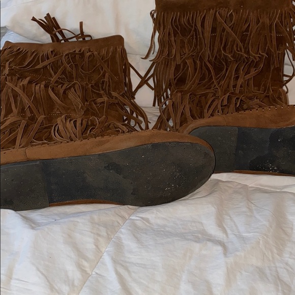 Wet Seal Tan and Brown Moccasins Comfortable and Stylish - Picture 4 of 8